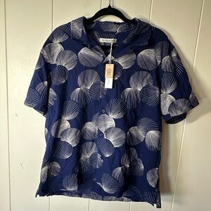 NWT Outerknown Blue Fan Print Short Sleeve Button Down L $98
